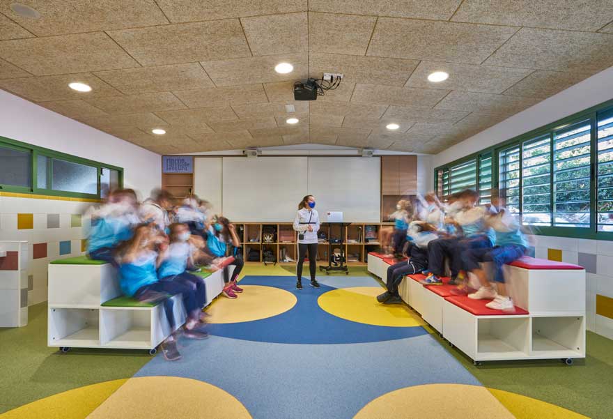 classroom design with mobile bleachers